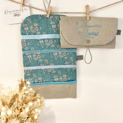 Pochette à barrettes...