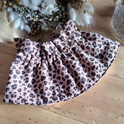 Col Victorien amovible...